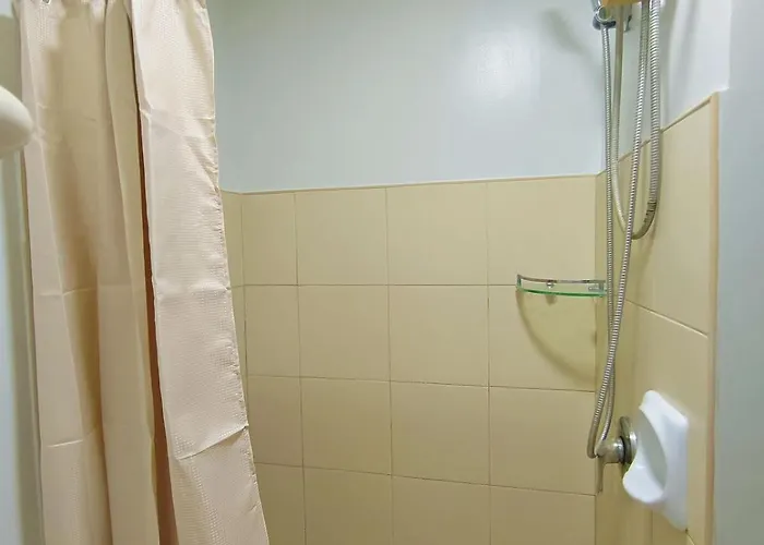 616t1 Avida Towers It Park Cozy Unit 350 Mbps Wi-fi Apartment *